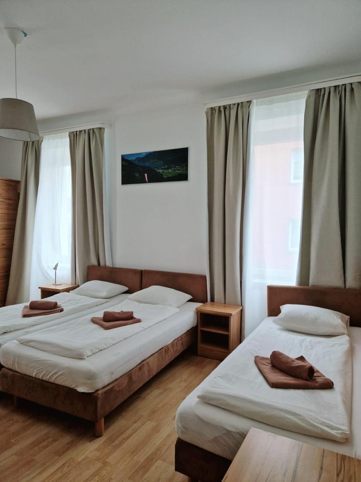 Pension Jahn Salzburg Exterior foto